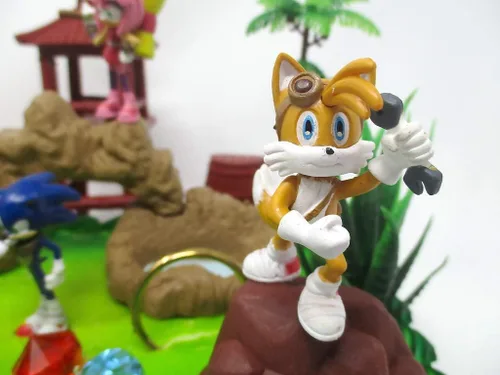 Vista 5 de Sonic the Hedgehog Deluxe Cake Topper Set con Sonic and Friends (diseño único)