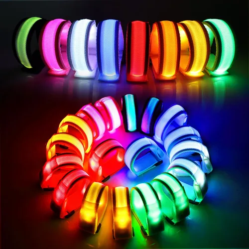 Vista 16 de KIRALUMI 8 pulseras LED que brillan en la oscuridad, pulseras de fiesta de Halloween que brillan en la oscuridad, suministros para Navidad