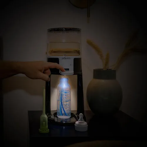 Vista 10 de Dr. Brown's Insta-Prep - Dispensador de agua caliente para preparar al instante la botella de fórmula del bebé, tanque de vidrio de gran capacidad
