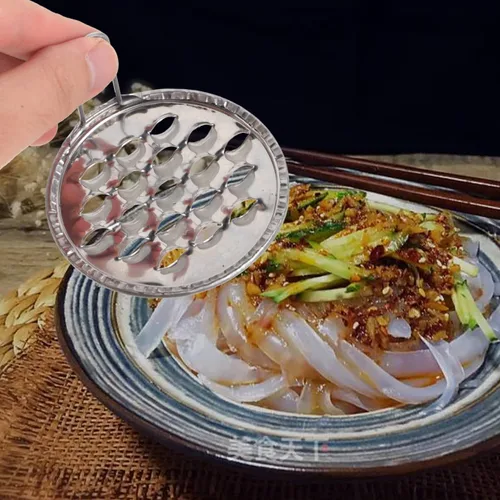 Vista 2 de Zerodeko 2 piezas de fideos jalea herramienta de raspador de alimentos de cocina raspador de fideos fríos, raspador de fideos de alimentos, raspador