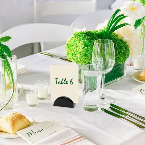 Vista 2 de 50 soportes de madera para números de mesa, tarjeteros semicirculares para bodas, tarjetas de nombre para números de mesa, etiqueta de nombre, menú