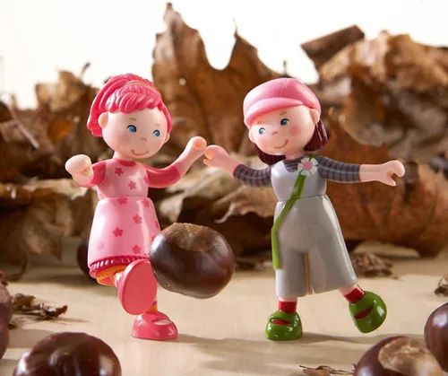 Vista 2 de Haba Little Friends Lilli – 4" Bendy Chica Muñeca Figura con rosa cabello