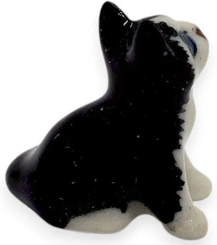 Vista 8 de WitnyStore Figura pequeña de esmoquin blanco y negro de pelo corto de gato sentado y mirar hacia arriba, miniatura hecha a mano, gatos de cerámica