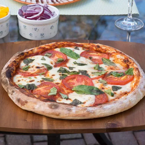 Vista 4 de Cuisinart Juego de parrilla de pizza con rodillo de madera clásico Good Cook
