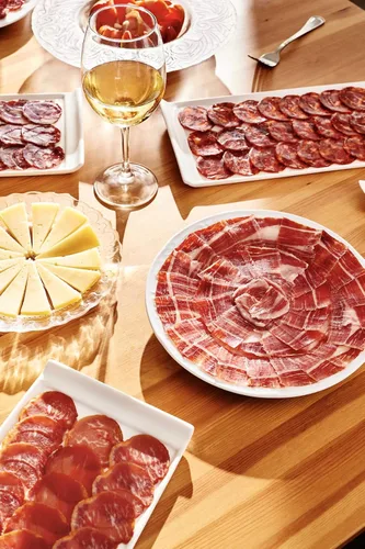 Vista 3 de Chorizo Ibérico de Bellota/Chorizo Ibérico de Bellota Rebanado (2 oz) (4)