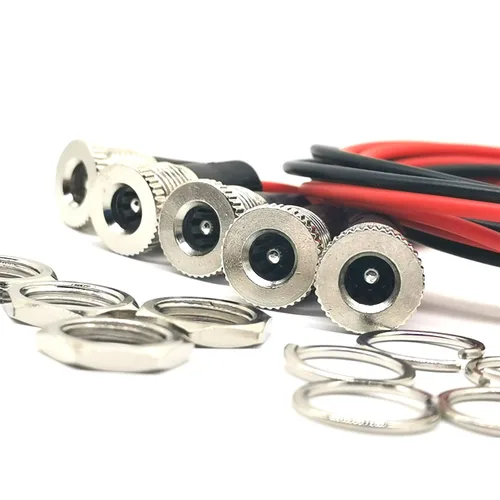 Vista 3 de Paquete de 0.217 x 0.083 in 10A DC-099 Adaptador de conector hembra roscado con tapa de cubierta impermeable de 11,8 pulgadas