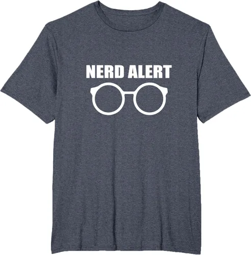 Vista 7 de Geek Alert Nerd and Good Looking - Camiseta