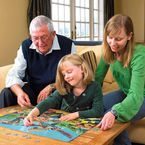 Vista 4 de Cobble Hill Family Piece's 350 Puzzle - Molokini Current - Muestra de póster incluido