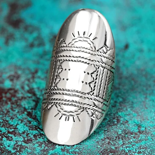 Vista 6 de Boho-Magic Anillo de plata de ley para mujer, joyería larga grabada con dedo completo, Sin gemas.