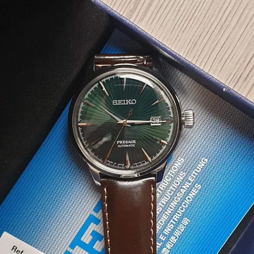 Vista 8 de SEIKO Mens PRESAGE 'Mockingbird' Cocktail Dial verde con reloj de cuero marrón SRPD37J1, Blanco, Moderno
