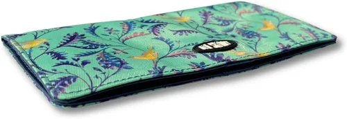 Vista 3 de Big Skinny Billetera ejecutiva para mujer con pliegue doble para chequera, hasta 40 tarjetas Birdsong