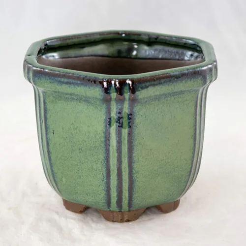 Vista 3 de Maceta Shohin para bonsái con malla, hexagonal, color verde oscuro, 4.25 x 4.25 x 3.25 pulgadas