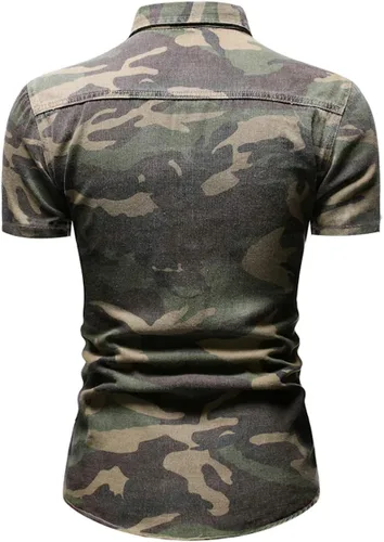 Vista 2 de chouyatou Camisa de manga cortalarga con botones y estampado de camuflaje para hombre