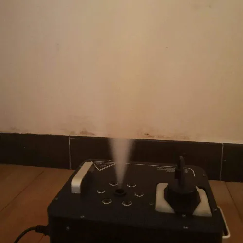 Vista 5 de Gdrasuya10 Máquina de niebla LED RGB de 900 W, máquina de humo para escenario de Halloween, máquina de humo para fiestas, DMX, DJ, escenario, niebla