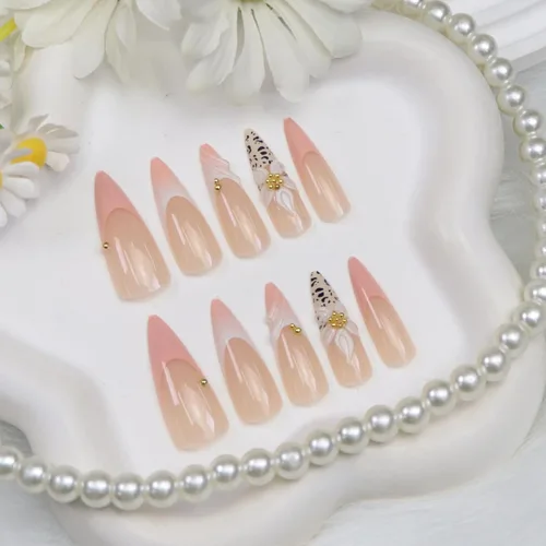 Vista 4 de Uñas largas a presión con estampado de leopardo de aguja rosa y blanco, punta francesa, uñas postizas a presión con diseño de bolas de acero