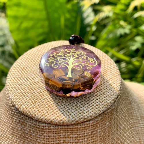 Vista 2 de Tree of Life Orgone Pendant Necklace– Natural Chakra Healing Crystal Stones Necklace, Symbol of Growth & Harmony, Handmade Spiritual Orgonite