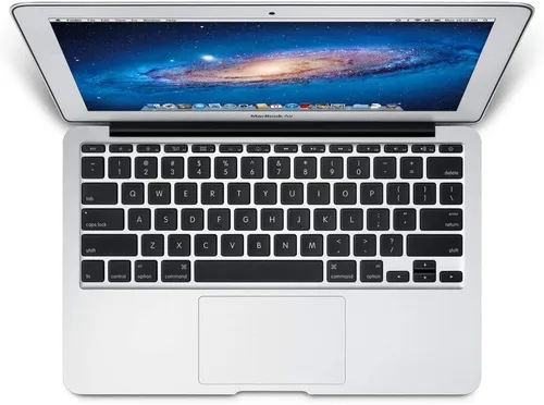 Vista 3 de Apple MacBook Air MD223LL/A de 11 pulgadas (4 GB de RAM, 64 GB HD, macOS 10.13) (Renovado)