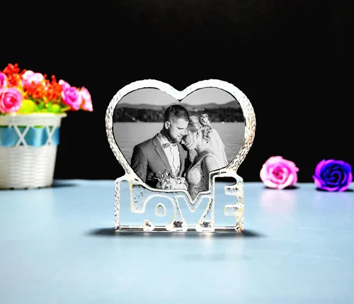 Vista 5 de FANF&YKPY Marco de fotos personalizado en forma de corazón, marco de fotos de cristal, grabado láser, cumpleaños, aniversario, boda, regalo