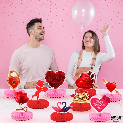Vista 8 de KatchOn Centros de mesa rojos de San Valentín para mesas, paquete de 9 Centro de mesa de panal de San Valentín 3D, decoraciones de mesa