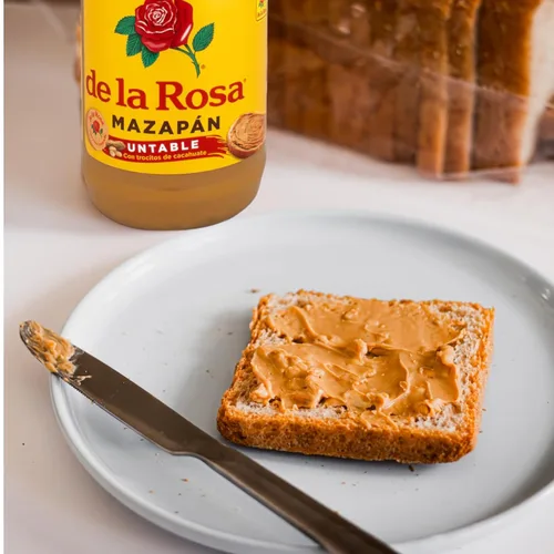 Vista 4 de de la Rosa ¡Nuevo!! Mazapán Dulce Cacahuate 14.11 oz(Con Trocitos Cacahuate)(1 Tarro)