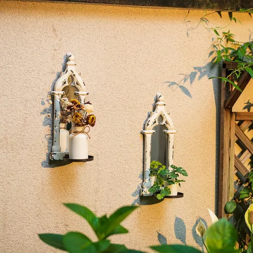 Vista 3 de Juego de 2 candelabros de pared con espejo real, color blanco envejecido French Wood Wall Candle Holder, Shabby Chic Decor, Pointed Arch Frame