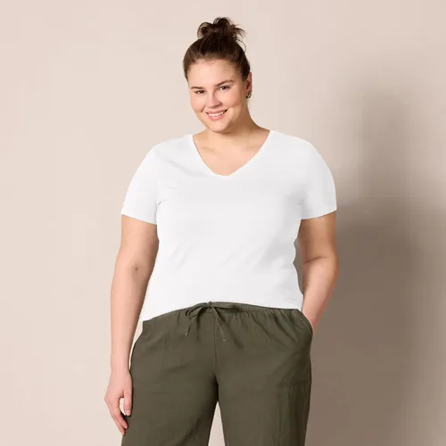 Vista 21 de Amazon Essentials Women's Regular-Fit Short-Sleeve Crewneck T-Shirt