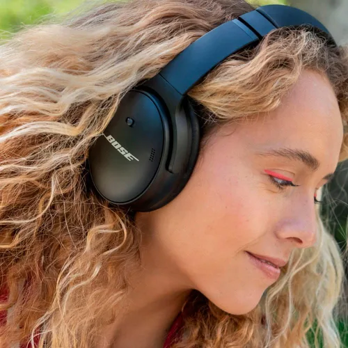 Vista 7 de Bose QuietComfort 45 Auriculares inalámbricos Bluetooth con cancelación de ruido, color negro triple (renovado)
