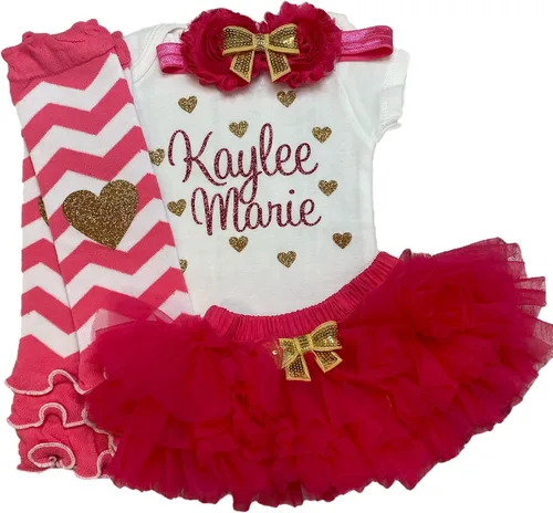 Vista 7 de Traje personalizado de baby girl para baby shower, con nombre personalizado con purpurina y corazón, tutú con diadema y calentadores de piernas