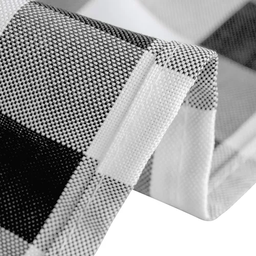 Vista 3 de Mantel rectangular de poliéster LinenTablecloth 60 x 126 pulgadas, color blanco.