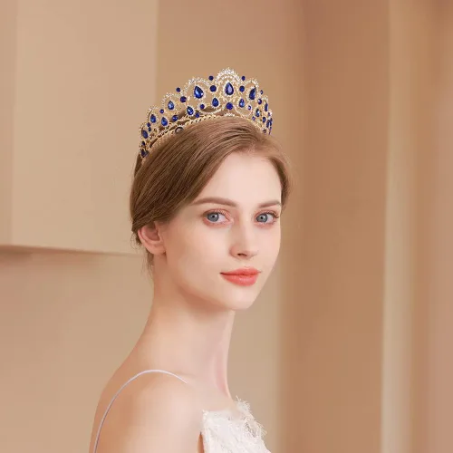 Vista 8 de Kamirola - Corona de tiaras para mujeres y niñas, diademas de cristal con peine para novia, boda y fiesta, fiesta de graduación, disfraces góticos