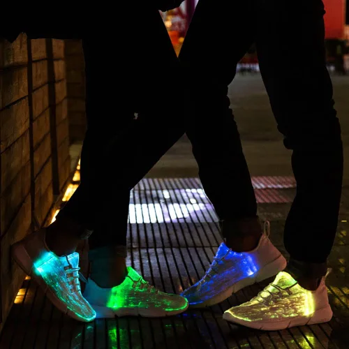 Vista 7 de 7iPupas Zapatos con luz LED de fibra óptica para niños, hombres y mujeres, tenis ligeros con carga USB, zapatos de fiesta brillantes de EE. UU