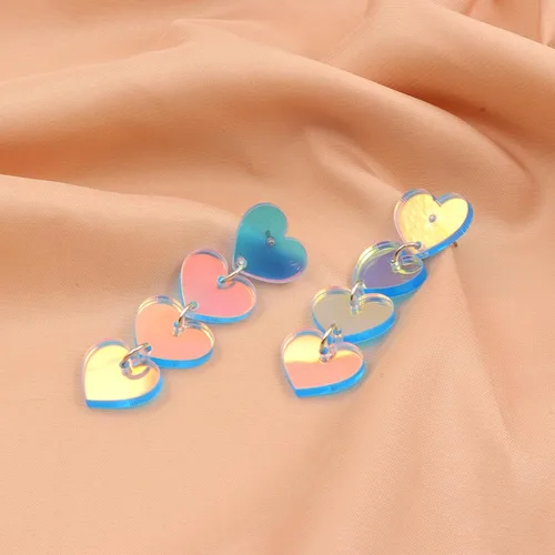 Vista 2 de Aretes colgantes de acrílico con forma de corazón rosa para mujeres, adolescentes, niñas, únicos, ligeros, geométricos, con forma de corazón
