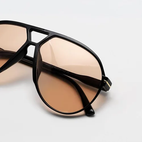 Vista 4 de Lentes de sol estilo aviador retro para mujeres y hombres, de gran tamaño, clásicos de los años 70, vintage, a la moda, sin enredos, cuadrados