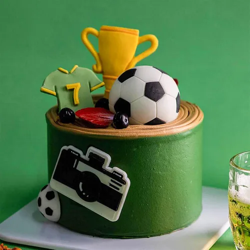 Vista 4 de Moldes de silicona para fondant de fútbol, 4 paquetes, para zapatillas de fútbol, moldes de chocolate para decoración de pasteles de cumpleaños