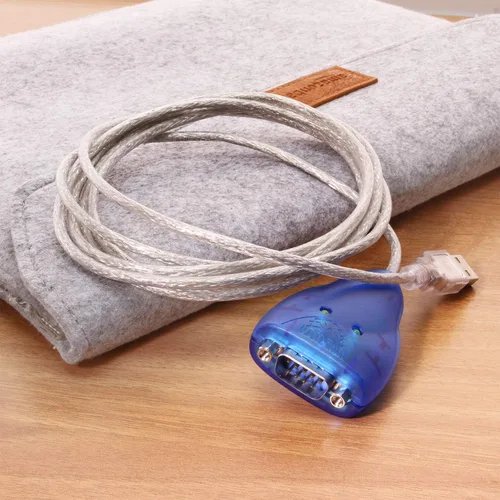 Vista 4 de USBGear® Adaptador USB a serie RS232, cable USB a DB9 de 6 pies con LED de estado, chip FTDI, compatible con multiplataforma