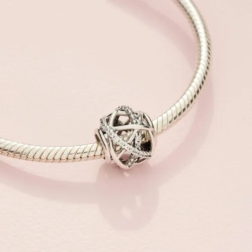 Vista 4 de Pandora Bead 791725CZ radiante de la mujer corazones