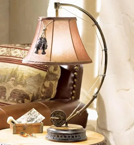 Vista 12 de Black Forest Decor Lámpara de elevación con asta de venado de cabaña - Lámpara rústica de cabaña con globo de vidrio sembrado