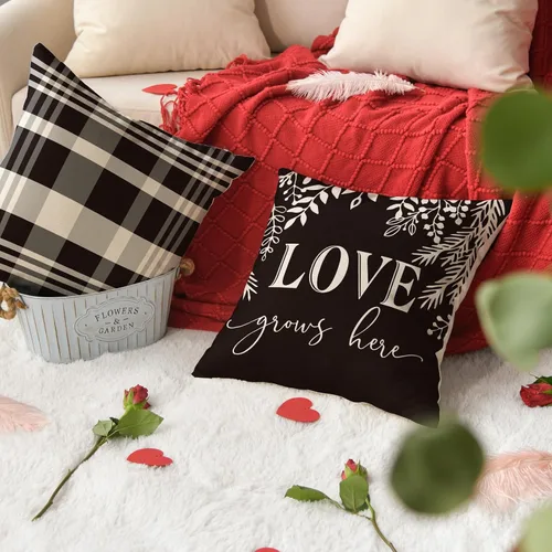 Vista 5 de AVOIN colorlife Juego de 4 fundas de almohada de amor en blanco y negro para el día de San Valentín, 20 x 20 pulgadas, diseño a cuadros de Hello