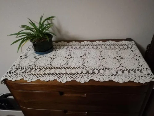 Vista 6 de Camino de mesa de encaje de ganchillo hecho a mano, de algodón, ovalado, tapete, tocador, bufanda, decoración, 15 x 27 pulgadas, beige