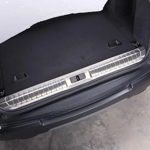 Vista 5 de YIWANG 304 - Protector de parachoques trasero de acero inoxidable para Land Rover Range Rover Sport 2014-2020, Plateado