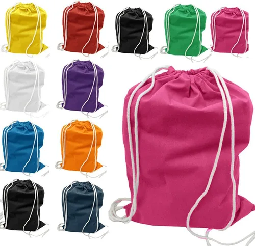 Vista 4 de ToteBagFactory Paquete de 6 mochilas de lona de algodón con cordón: blanco, liso, tela reutilizable, 14 pulgadas de ancho x 18 pulgadas de alto