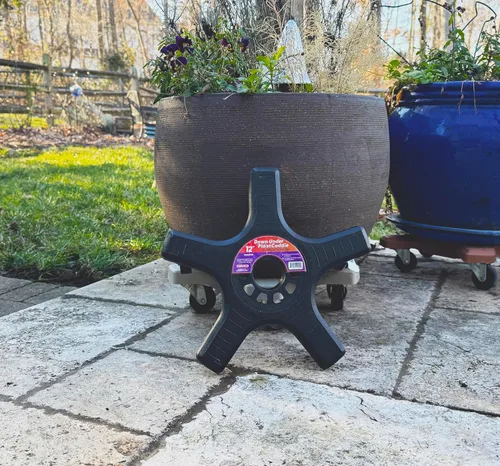 Vista 3 de Bosmere Organizador para plantas de 12 pulgadas, soporte rodante para plantas con ruedas de bloqueo, capacidad de 350 libras, organizador duradero