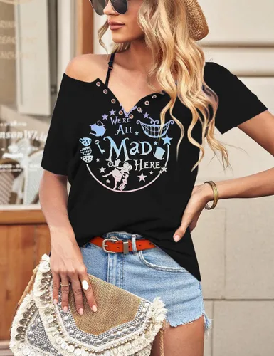 Vista 3 de ASTANFY - Camiseta para mujer "We're All Mad Here", con estampado mágico, lindas camisetas gráficas, tops casuales de manga corta para vacaciones
