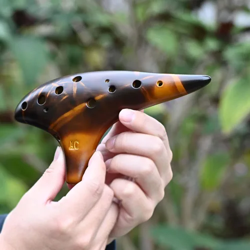 Vista 6 de Ocarina, 12 agujeros, Do Alto, ocarinas de cerámica con libro de canciones, bolsa con correa para el cuello, instrumento musical para adultos