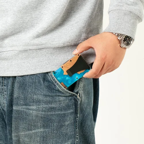 Vista 2 de GOGOJSM CARTERA DE MADERA Y RESINA CON CLIP DE DINERO, Robo, Minimalista