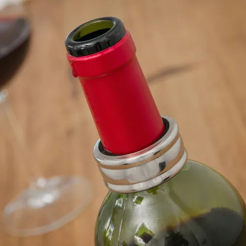 Vista 6 de Estuche de Vino Botella InnovaGoods 5 Piezas