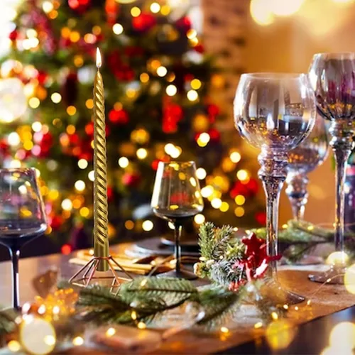 Vista 3 de Juego de velas cónicas en espiral doradas de 10 pulgadas para Navidad, paquete de 12 velas torcidas sin perfume, velas delgadas y cónicas sin goteo