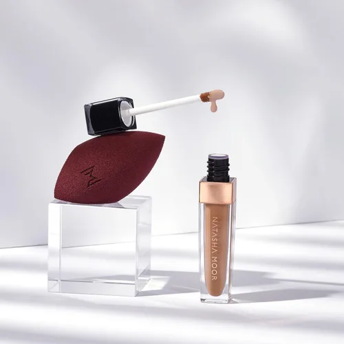 Vista 6 de NATASHA MOOR: Liquid Magic Corrector – Máxima cobertura para ojeras – Larga duración, resistente al agua, vitamina E, libre de crueldad – Adecuado