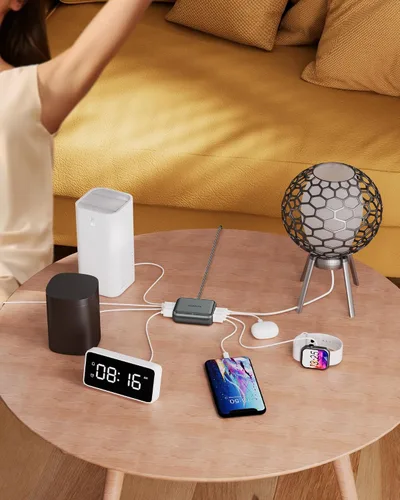 Vista 2 de Cargador USB de 8 puertos, cargador USB C de viaje multipuerto, mini estación de carga con puertos USB C y USB A, bloque de estación de carga