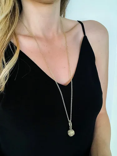 Vista 3 de Lisa Hoffman Fragrance Necklace for Women, Boho Charm Catcher Necklace with Fragrance Beads, Fragrance Jewelry for Women, 30 Inch Rolo Chain Necklace